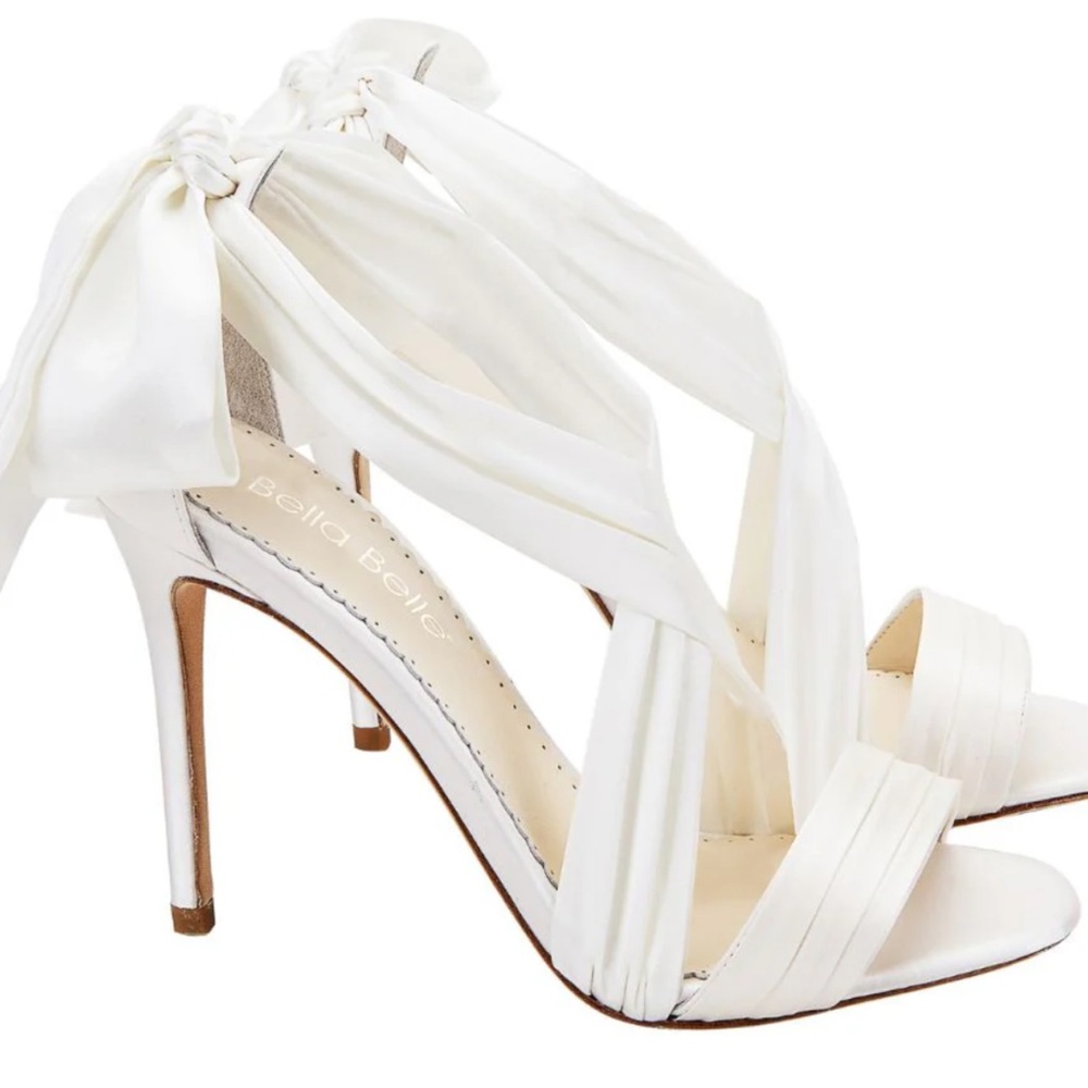 Bella Belle, Kate Ivory Silk Size 6 Heels
